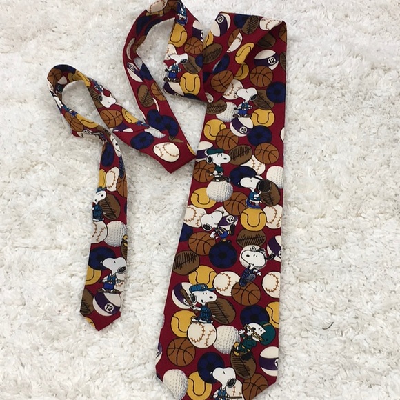 Peanuts Other - Vtg Peanuts Snoopy baseball silk tie
